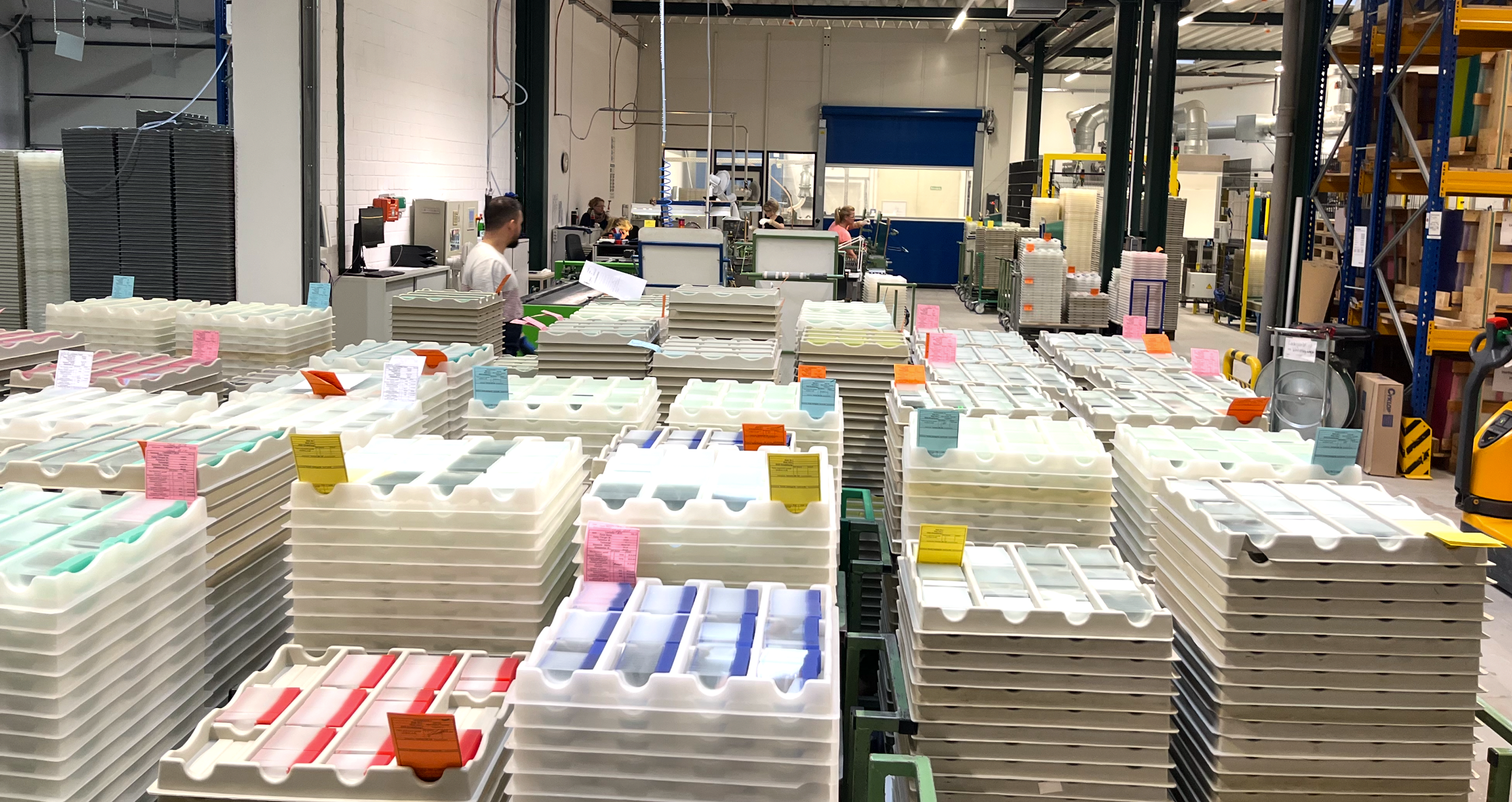 <p><span style="font-size: 12pt;">PACKAGING</span></p>