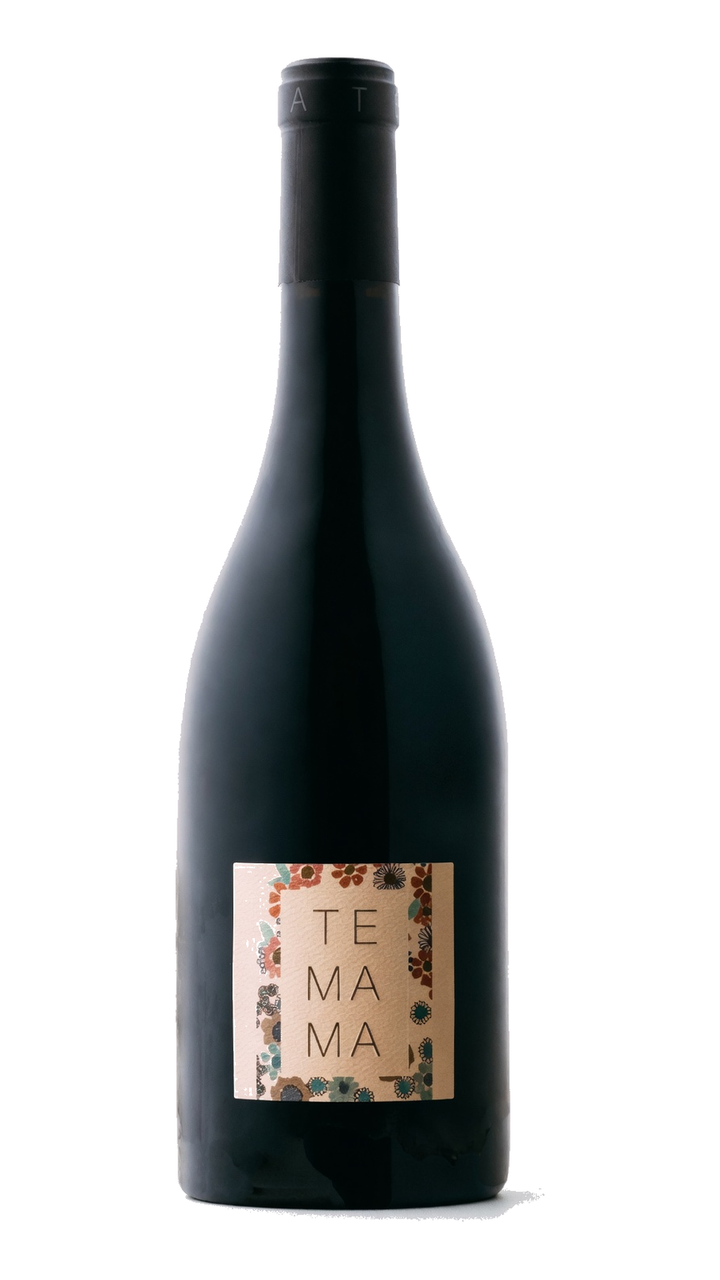 Complete bottle of 2021 Te Mama Pinot Noir, Fort Ross-Seaview