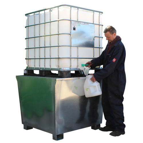 Romold Galvanised Steel Single IBC Spill Pallet Bund GSP1IBC, industrial spill containment pallet with galvanized steel construction, designed for containing leaks and spills from IBC tanks.