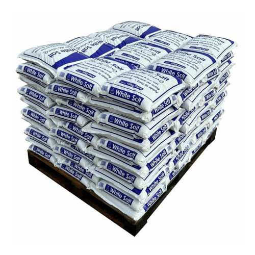 Grit Rock Salt 10 / 25 / 50 / 100 x 10kg Bags Of White Rock Salt, image of multiple bags of white rock salt stacked on a pallet for bulk storage and distribution.