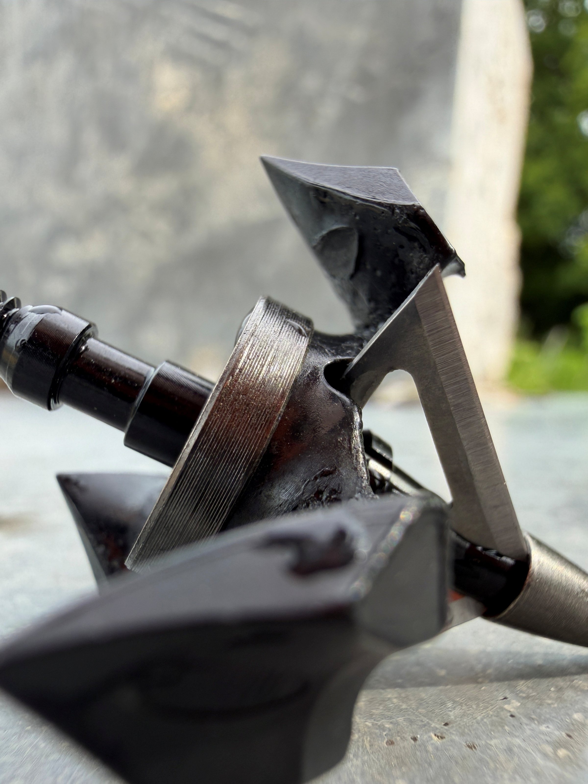 Backdraft broadhead detail