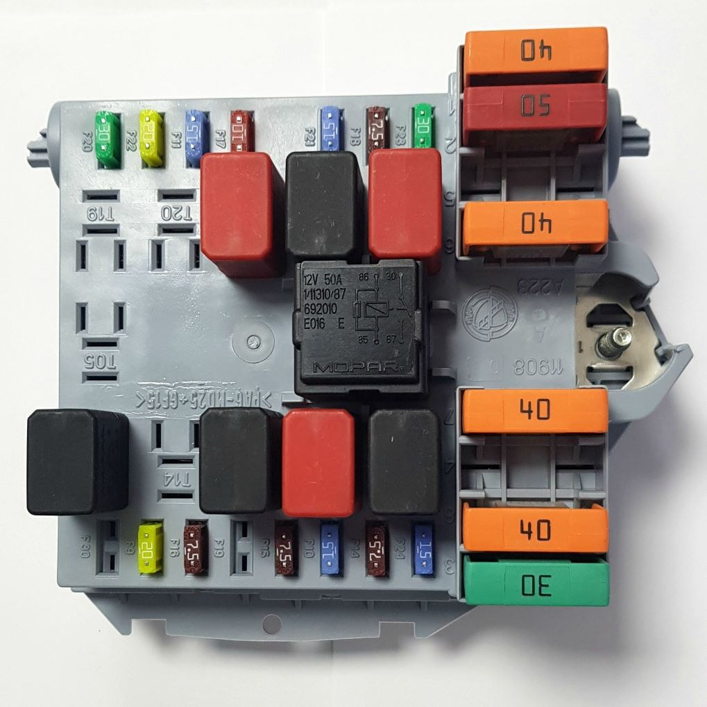 Peugeot Boxer (2019-2022) - Scatola Fusibili E Relè - Schema Fusibili - Foto 2