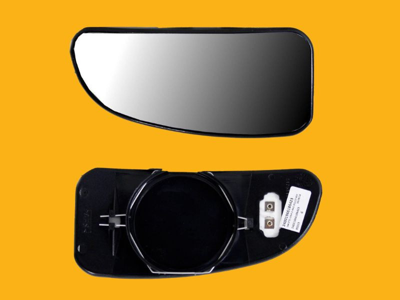 Why Your Motorhome Fleet Needs Our Premium Mirrors for Optimal Safety