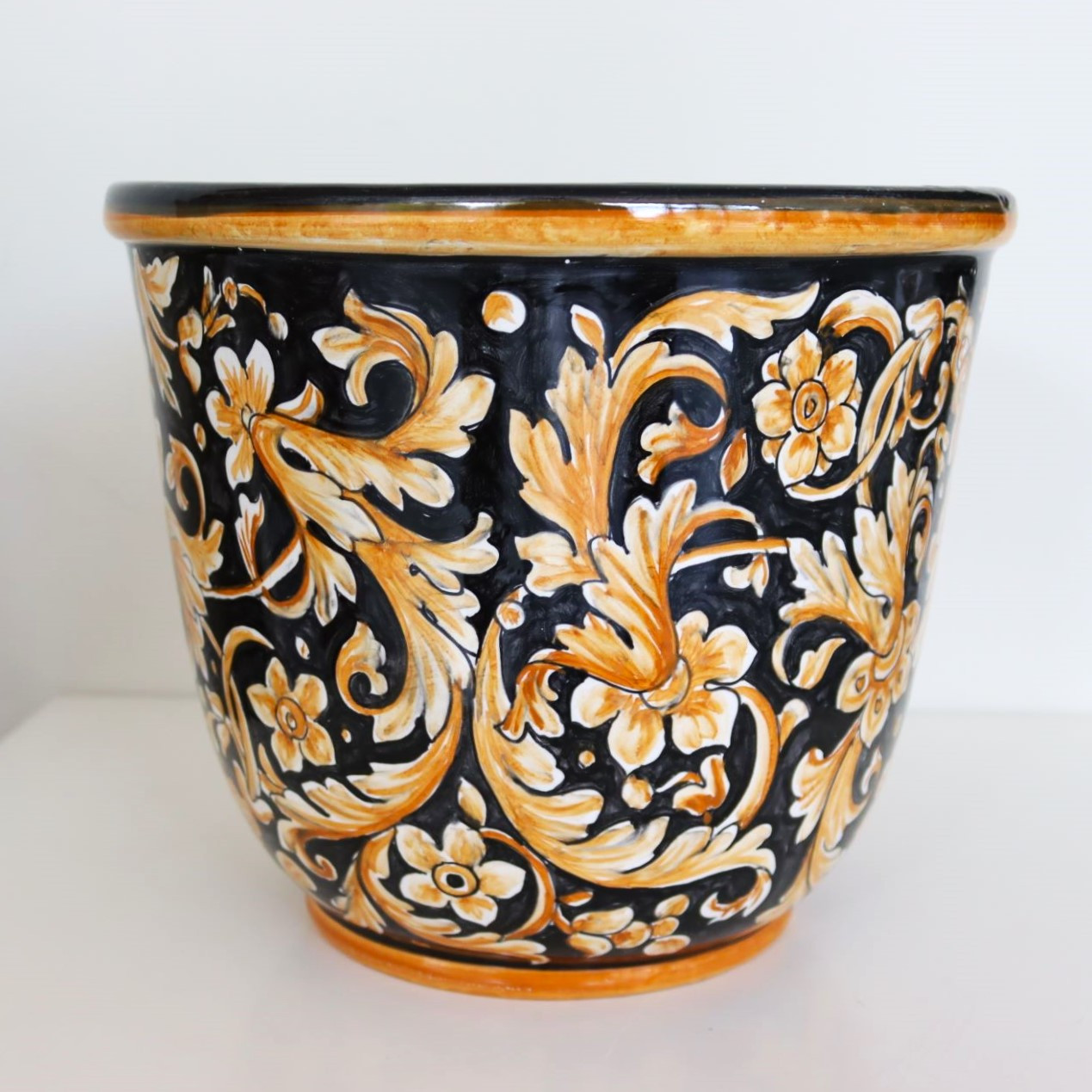 Hand-Painted Deruta Italy Ceramic Cachepot Planter - MOD Ceramics