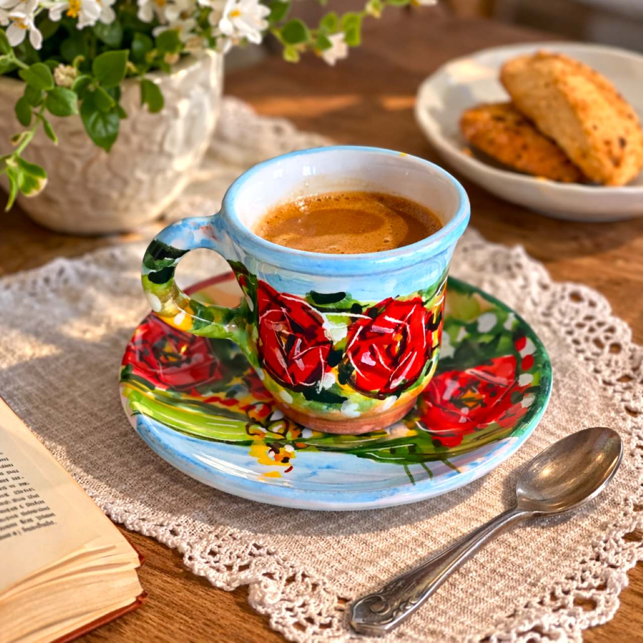The Art of the Italian Coffee Ritual: Espresso Cups from Deruta