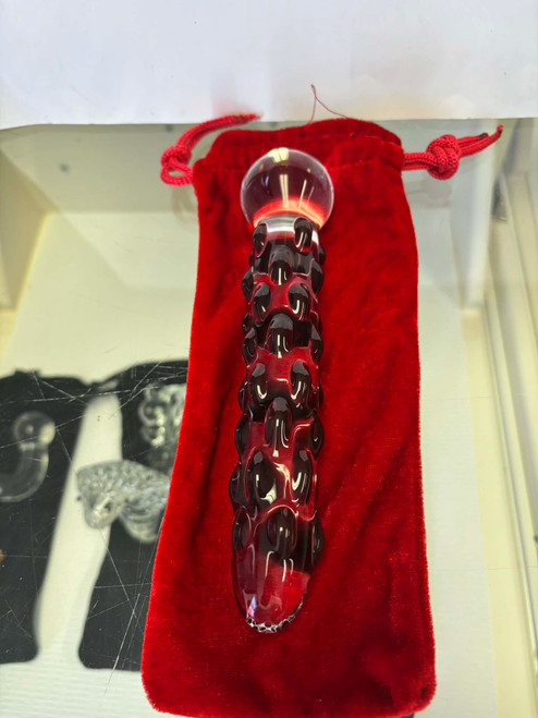 RED DOTS GLASS DILDO
