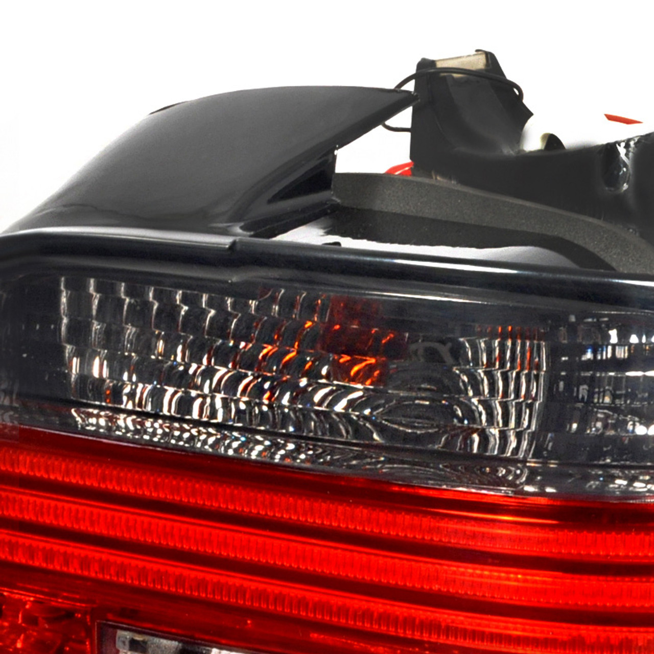 1997-2000 BMW E39 5 Series Tail Lights (Chrome Housing/Red Smoke