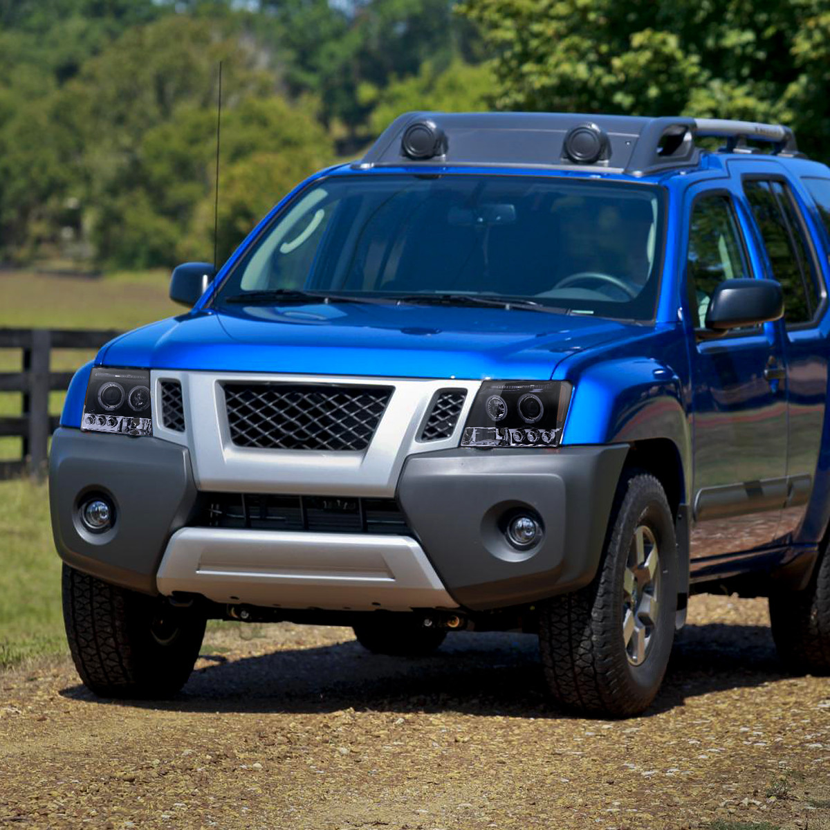 2005-2015 Nissan Xterra Dual Halo Projector Headlights (Glossy