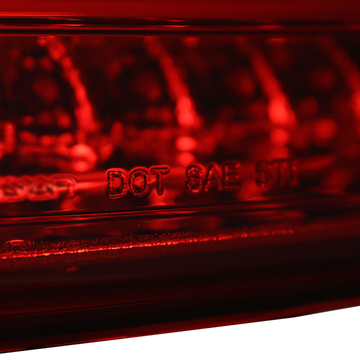2015-2017 Volkswagen Golf/GTI LED Tail Lights (Chrome Housing/Red