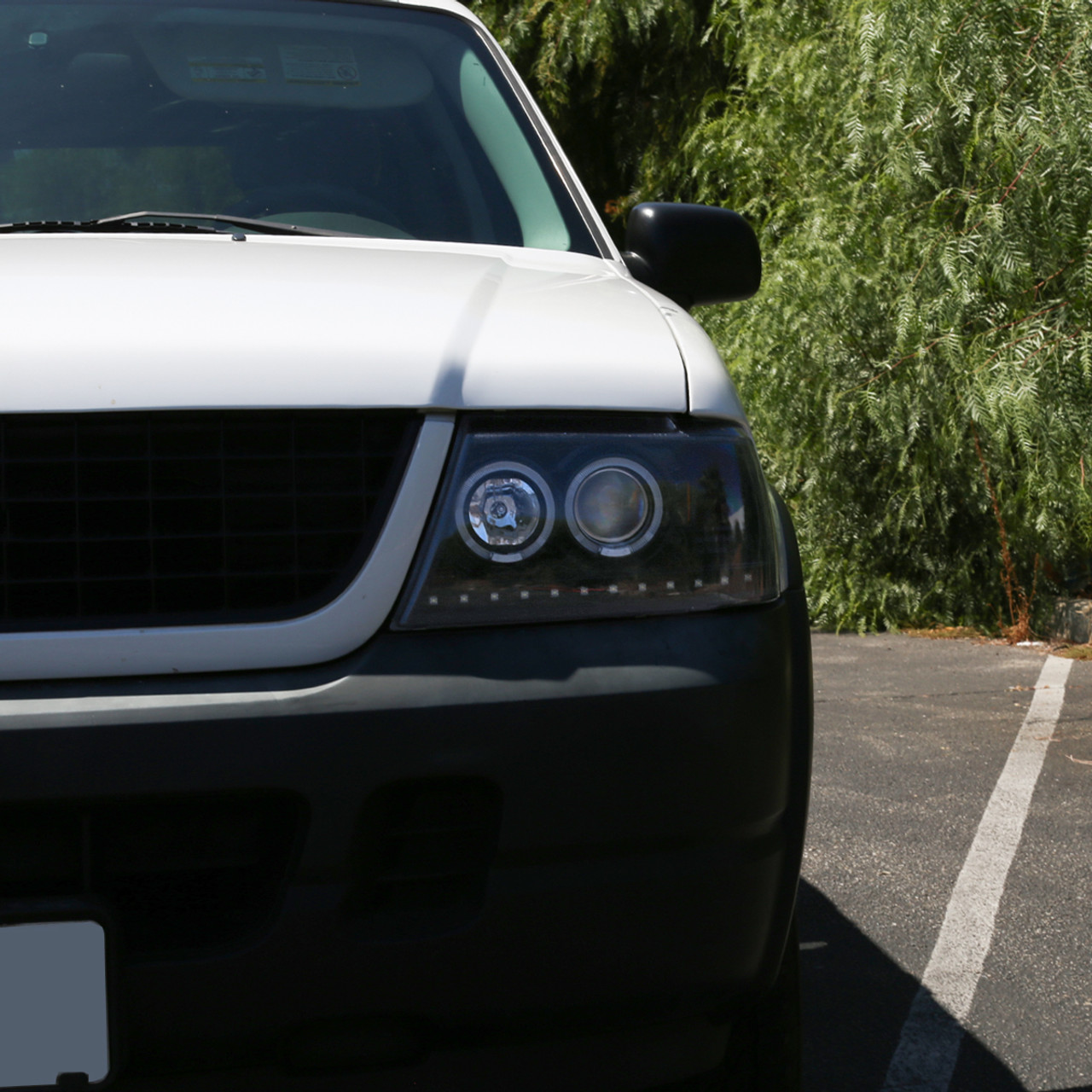 2002-2005 Ford Explorer Dual Halo Projector Headlights (Glossy