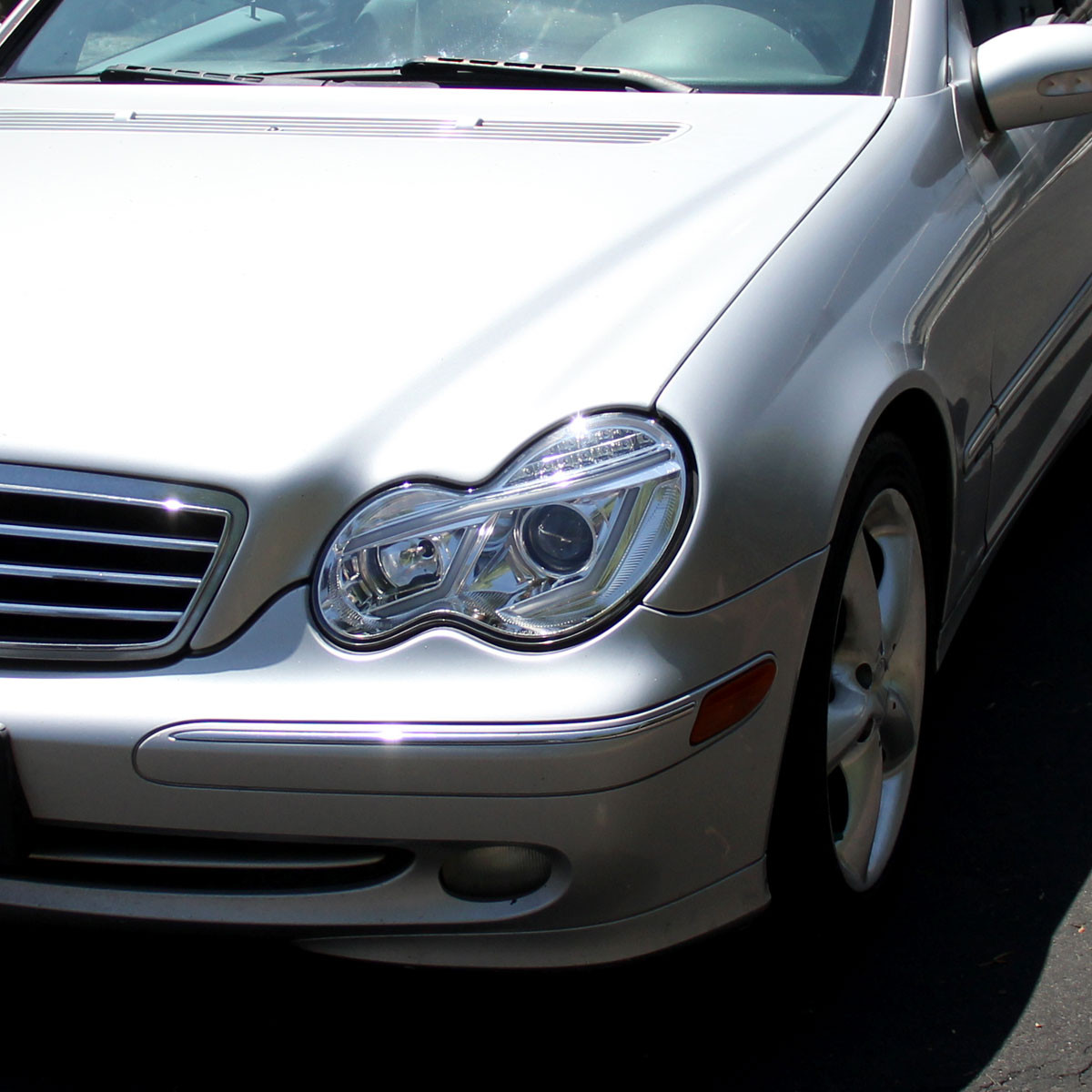 ベンツ　w203 ライトグリル ヘッドライト [BUILT-IN LED LOW BEAM] [世界一明るい] 01-07