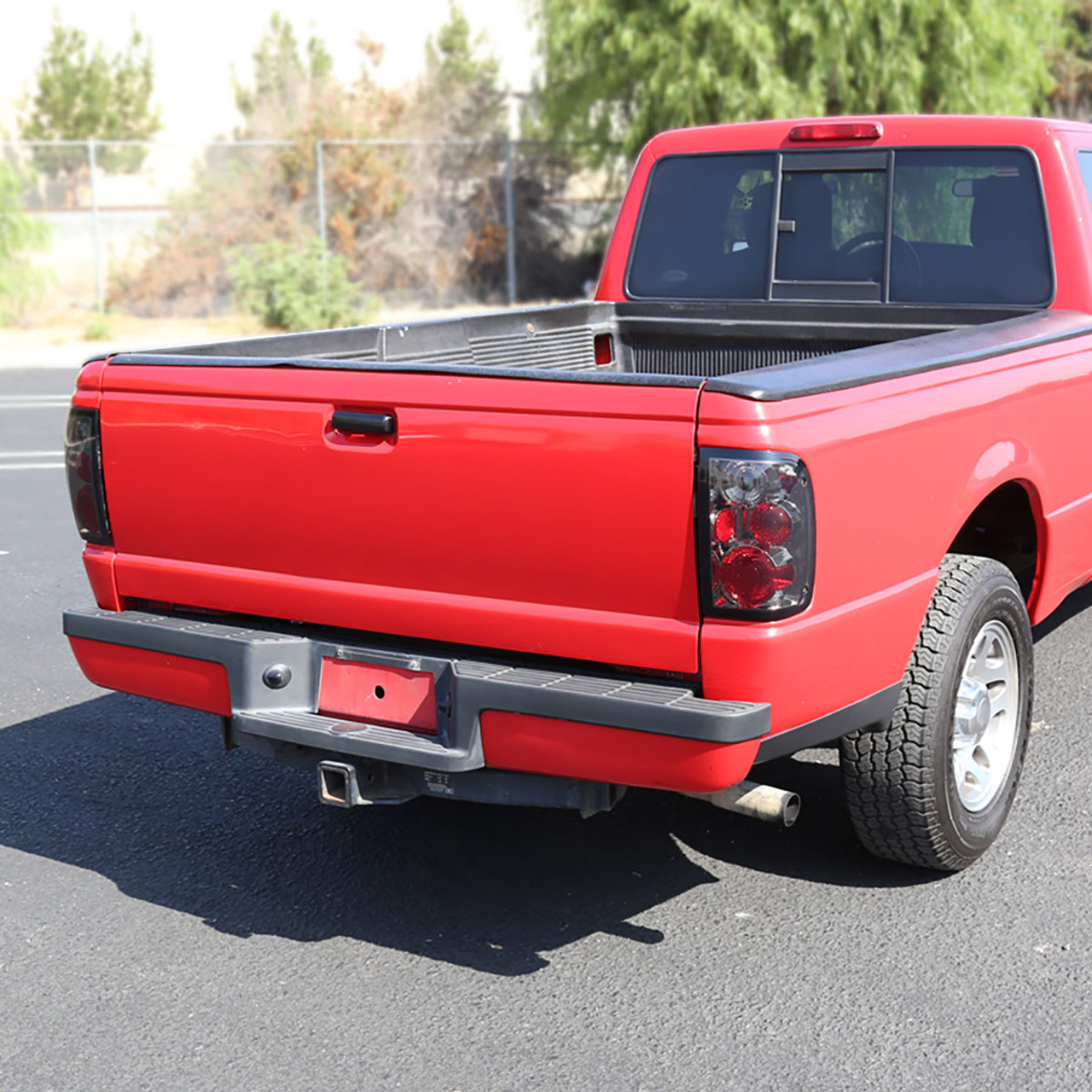 2001-2005 Ford Ranger Tail Lights (Chrome Housing/Smoke Lens