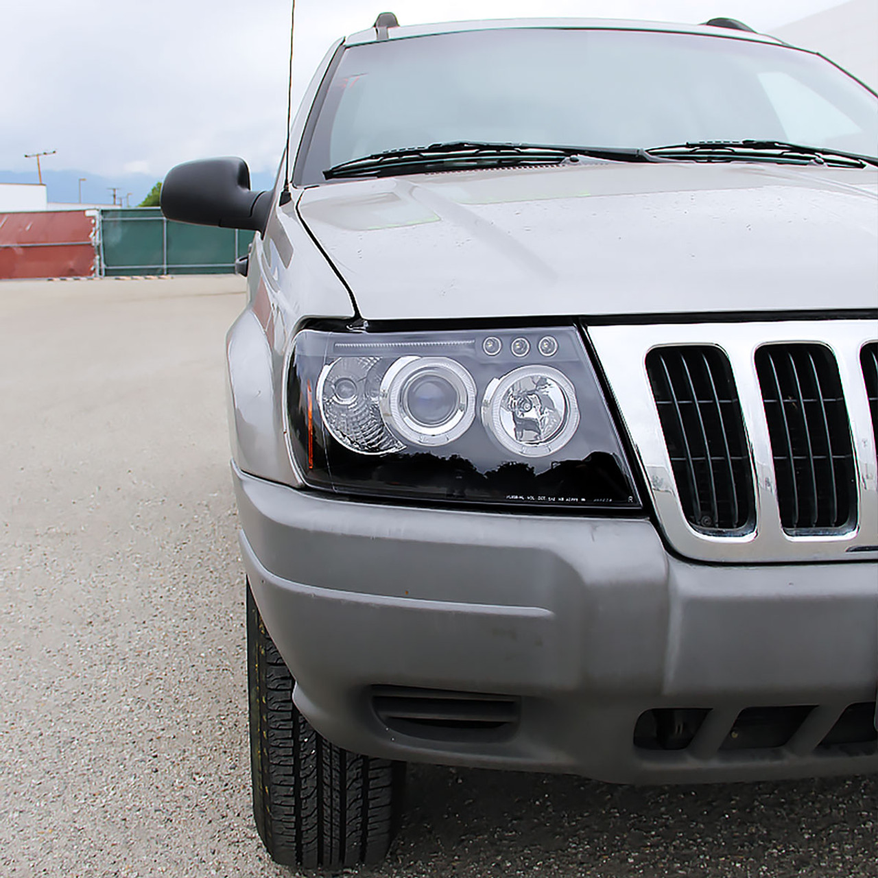 1999-2004 Jeep Grand Cherokee Dual Halo Projector Headlights