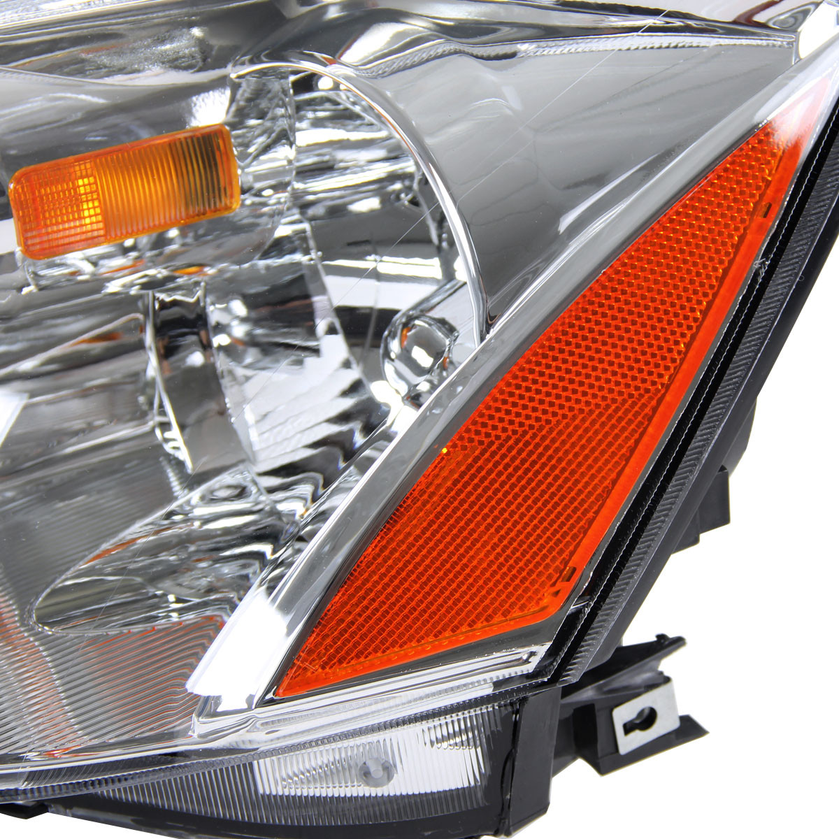 2002-2004 Nissan Altima Crystal Headlights w/ Amber Reflector