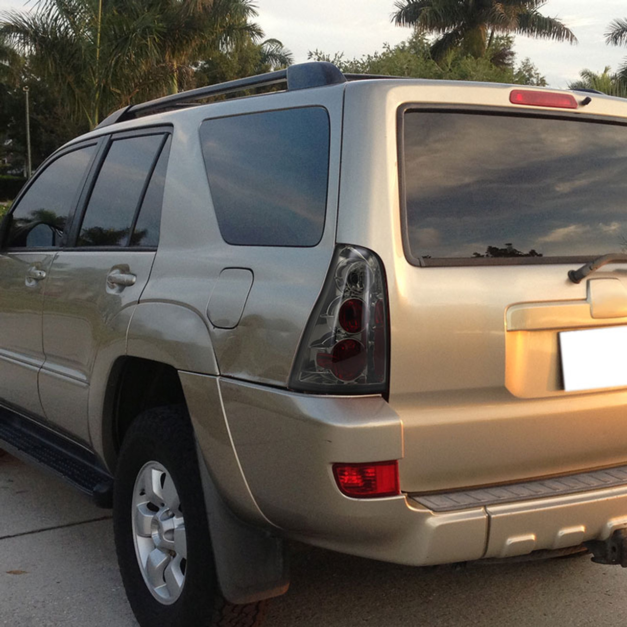 2003-2005 Toyota 4Runner Tail Lights (Chrome Housing/Smoke Lens