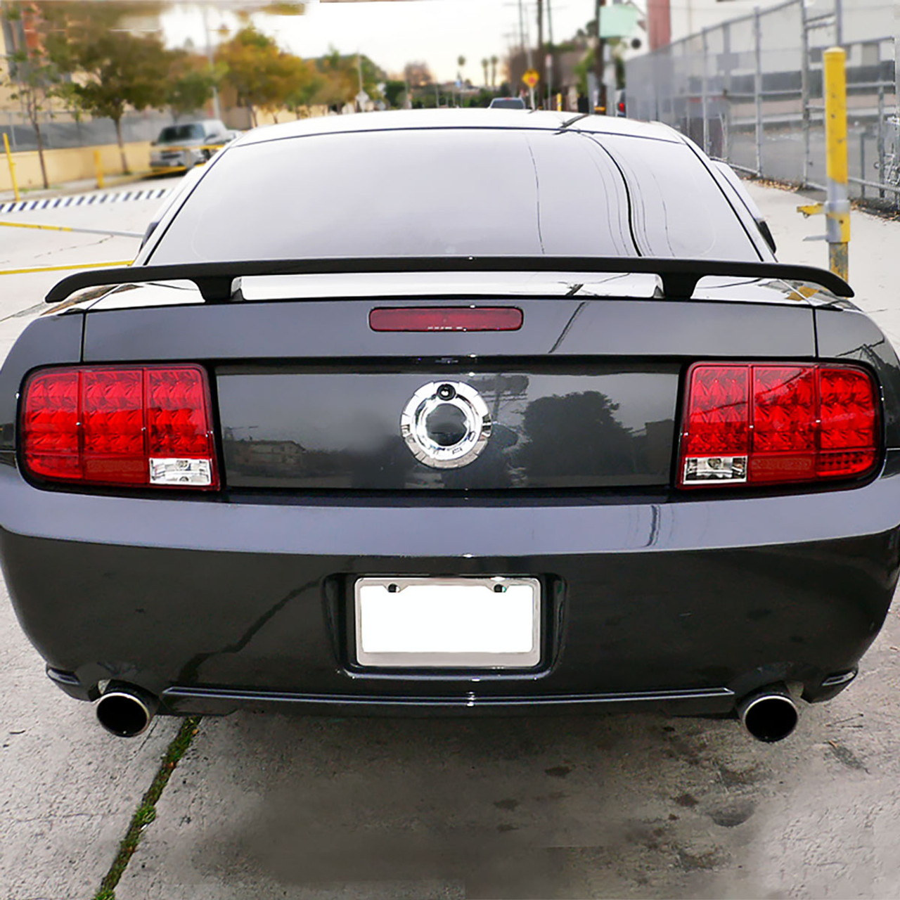 2008 mustang tail lights