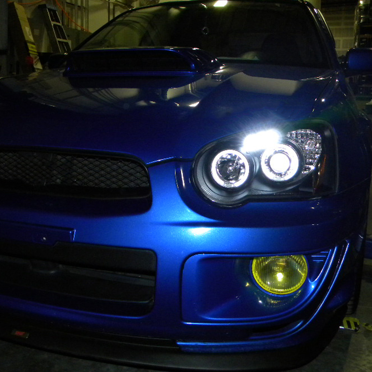 2004-2005 Subaru Impreza WRX STI Outback Dual Halo Projector