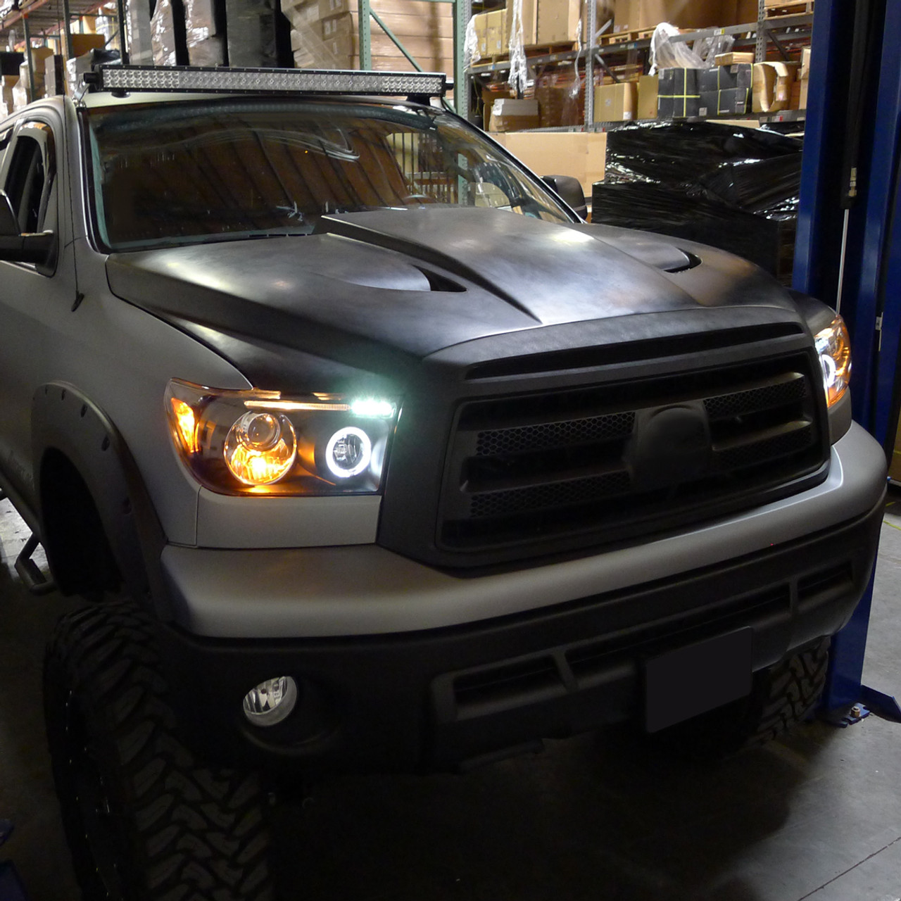 2007-2013 Toyota Tundra/ 2008-2017 Sequoia Single Halo Projector