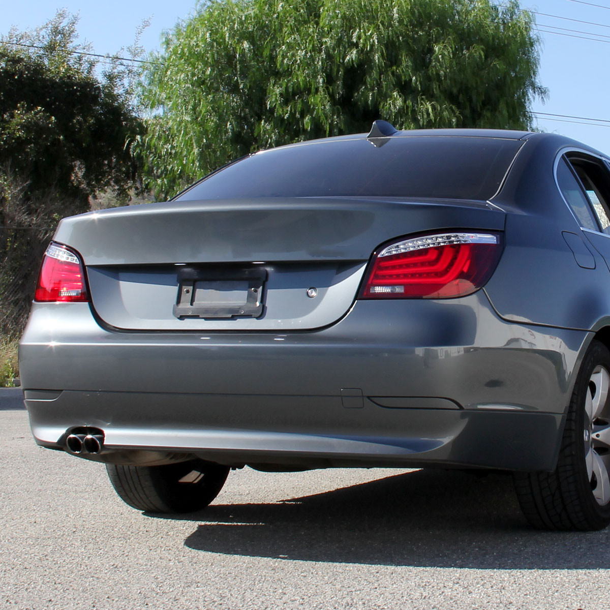 2008-2010 BMW E60 5 Series Sedan LED Tail Lights (Chrome Housing