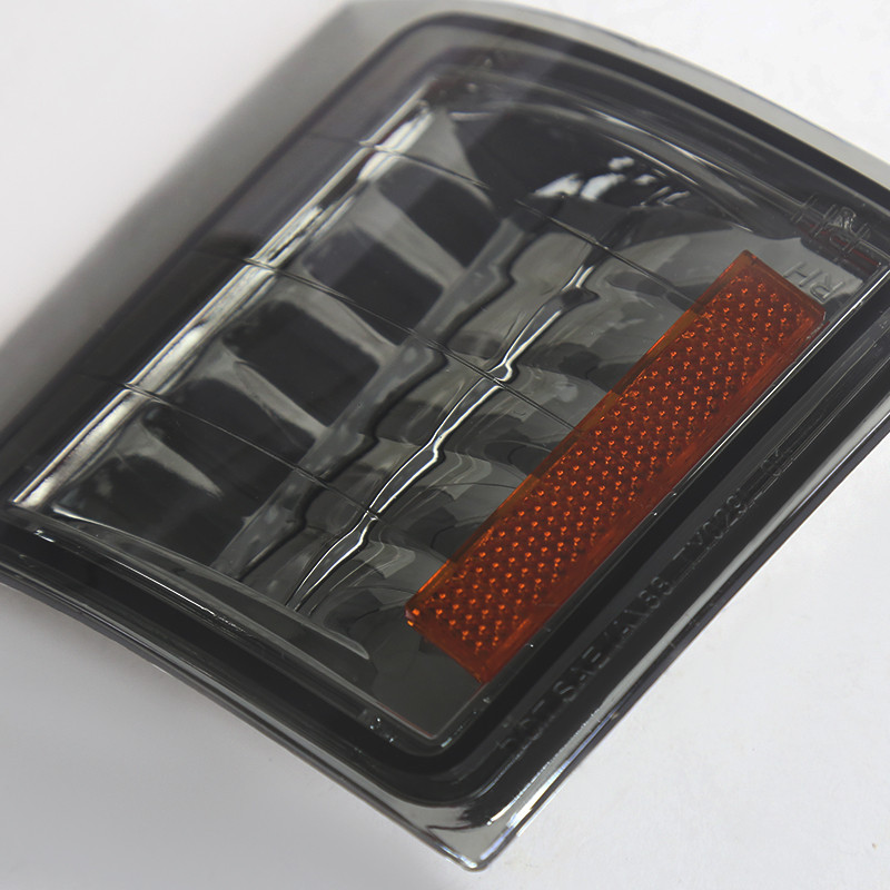 1994-1999 Chevrolet C/K Silverado/Tahoe Corner Lights (Chrome