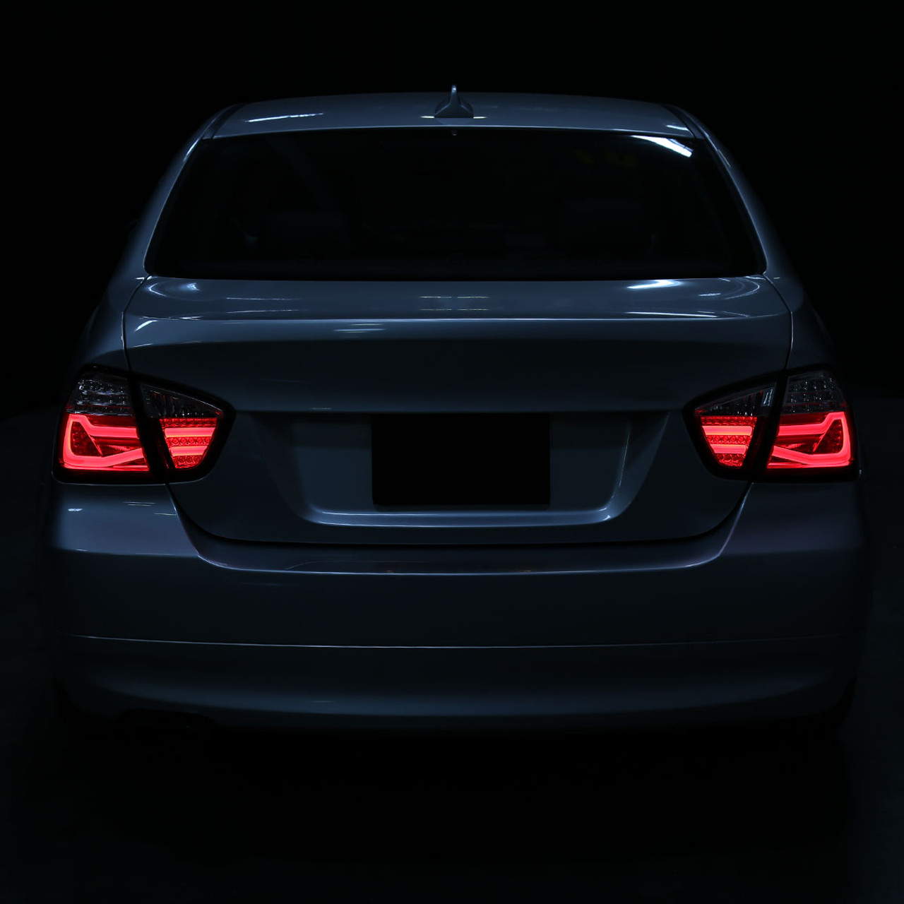 2005-2008 BMW E90 3 Series Sedan LED Tail Lights (Chrome Housing/Smoke  Lens) - Spec-D Tuning