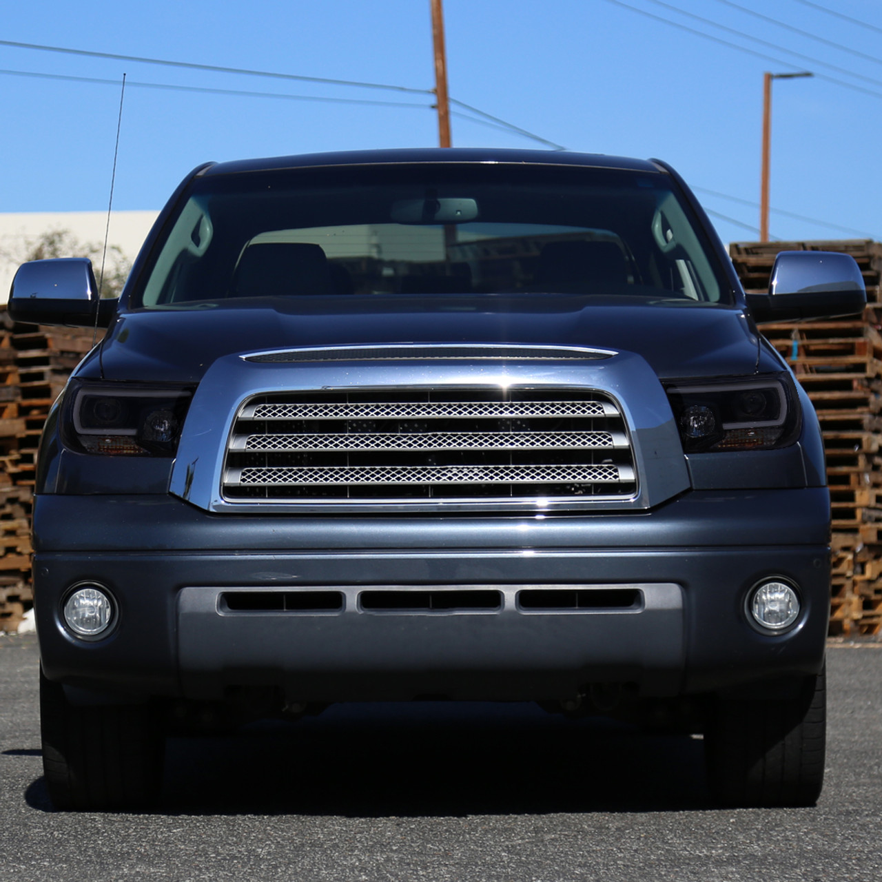 2007-2013 Toyota Tundra/ 2008-2017 Sequoia LED C-Bar Projector