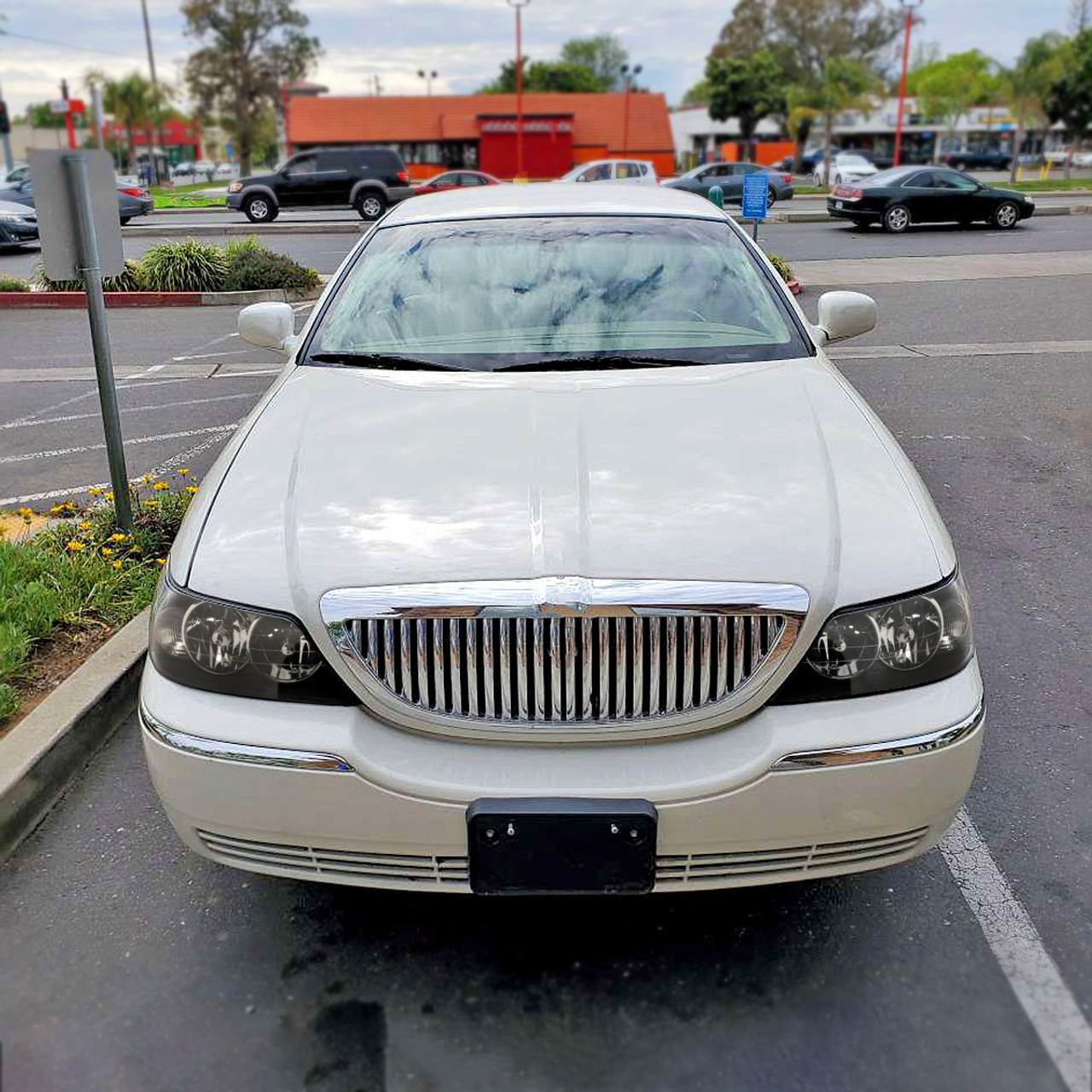 2005-2011 Lincoln Town Car Factory Style Headlights (Matte Black