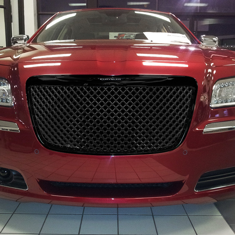 2011-2014 Chrysler 300/300C Glossy Black ABS Mesh Grille - Spec-D
