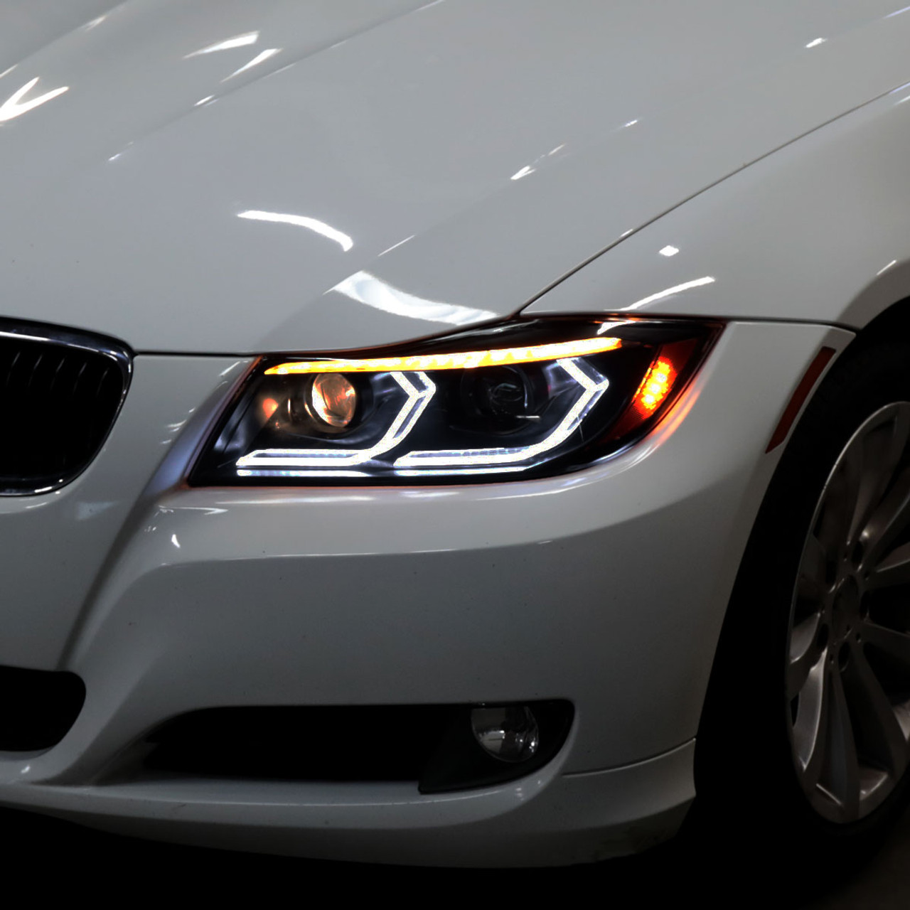 2006-2011 BMW E90 3 Series Sedan 3D Iced LED Dual Projector Headlights  (Matte Black Housing/Smoke Lens) - Spec-D Tuning