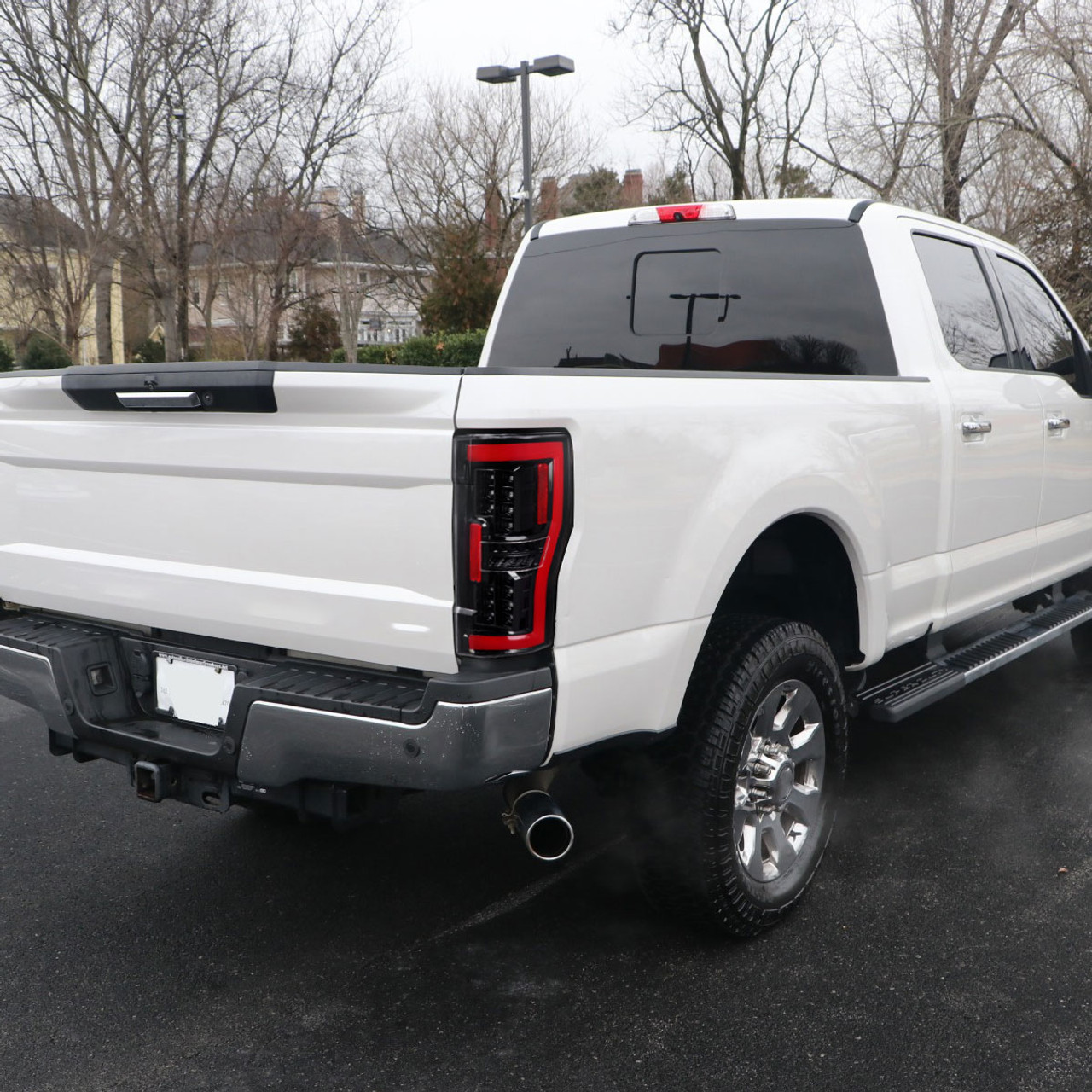 2017-2019 Ford F-250/F-350/F-450/F-550 LED Bar Tail Lights (Jet