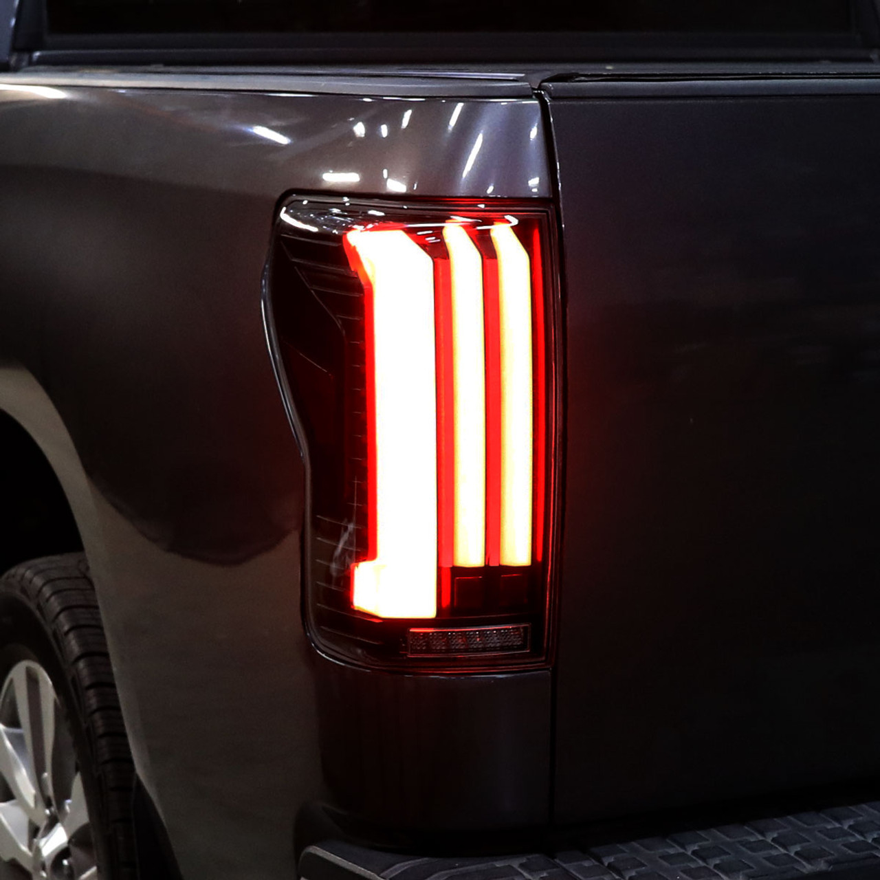 2007-2013 Toyota Tundra Sequential White LED Bar Tail Lights