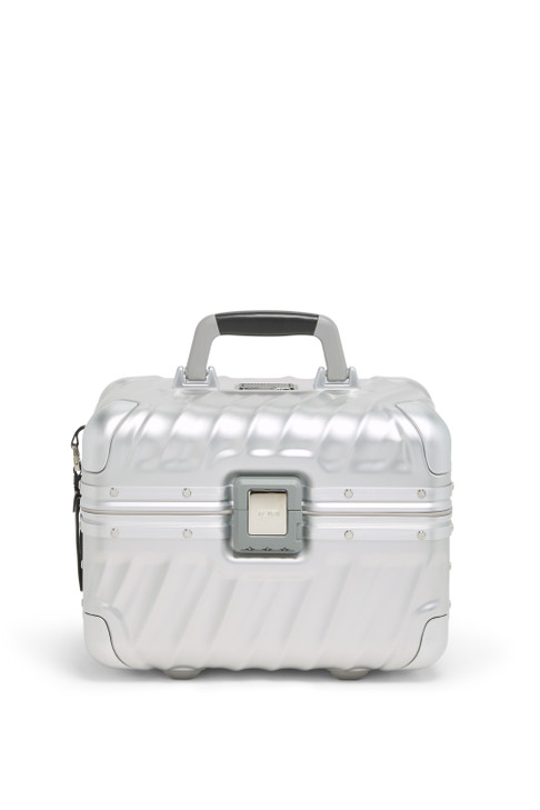 19 Degree Aluminium Train Case
