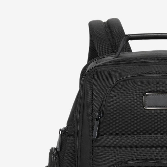 TUMI Alpha