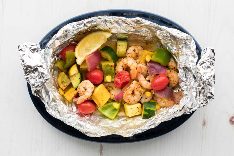 Garlic Butter Shrimp & Veggie Foil Packet Meal