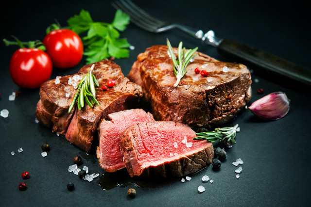 7-8 Oz. USDA Filet Mignon Steaks
