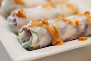 mango spring rolls with peanut sauce