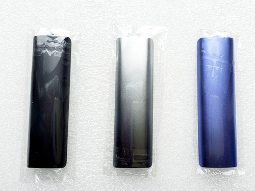 XMax V3 Pro battery cover from left to right in Black, Silver Gradient and Very Peri