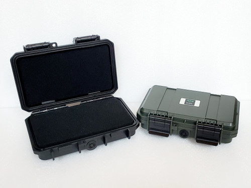 Stash-S1 duo with OD Green open on left with Black on left with lid closed on white background