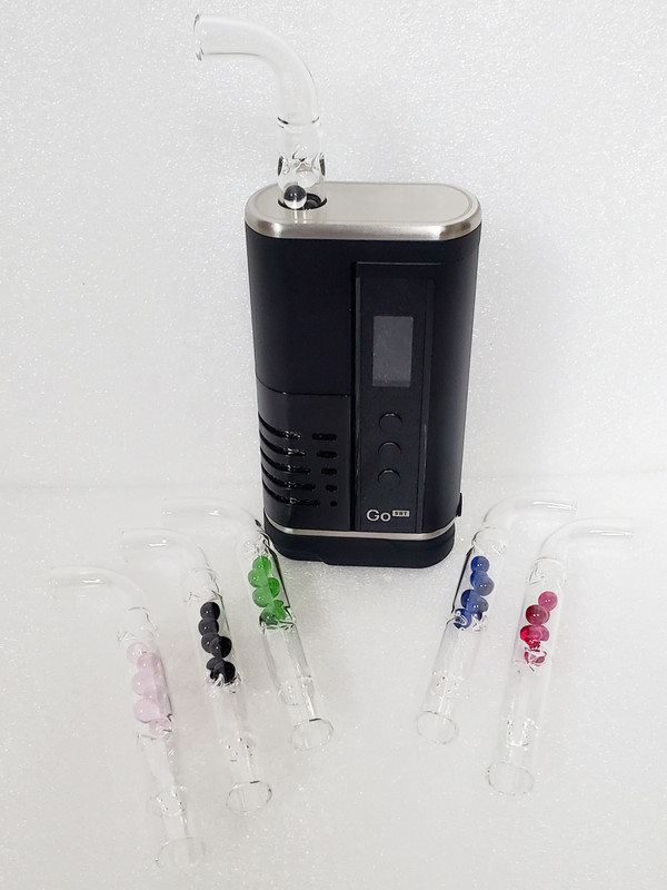 Arizer Go SRT centered top with Quartz Sick Rubes variant deployed, below from left are borosilicate Rose Quartz, Anthracite and Emerald variants.  On right are the Pirl synthetic corundum variants in Sapphire and Ruby.