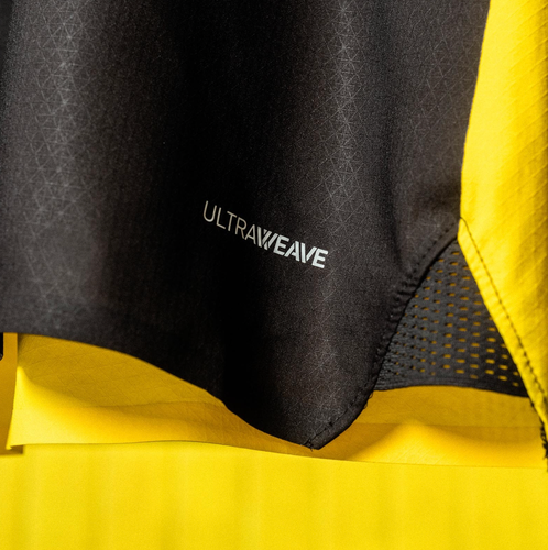 Borussia Dortmund 23/24 Authentic Men's Home Shirt