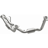 Magnaflow 5451444 - 07-10 Jeep Grand Cherokee V6 3.7L Direct-Fit Catalytic Converter
