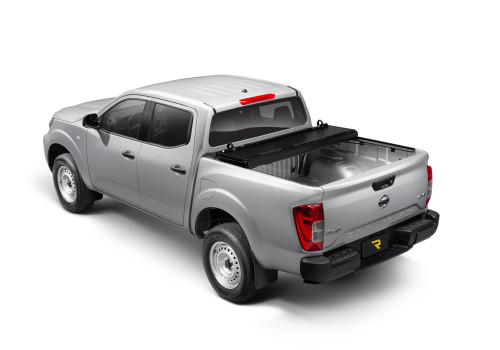 BAK 226505 - 04-15 Nissan Titan 5ft 6in Bed Flip G2