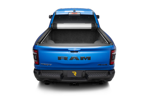 BAK 39505 - 04-15 Nissan Titan 5ft 6in Bed Revolver X2