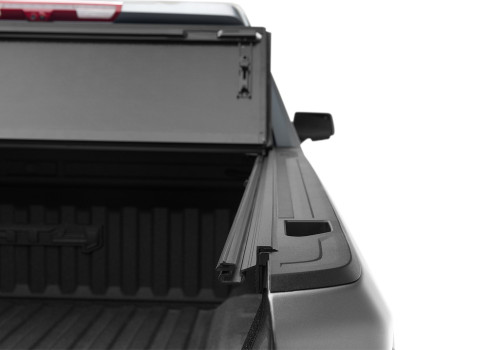BAK 772101 - 88-13 Chevy Silverado & C/K 1500 / 88-14 Chevy Silverado 2500/3500 HD 6ft 6in Bed Flip F1