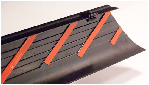 Bushwacker 178501 - 11-18 Volkswagen Amarok Fleetside Bed Rail Caps 61.2in Bed - Black