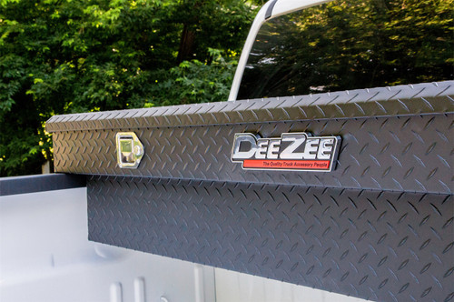 DEE ZEE DZ8170TB - Deezee Universal Tool Box - Red Crossover - Single Lid Black BT