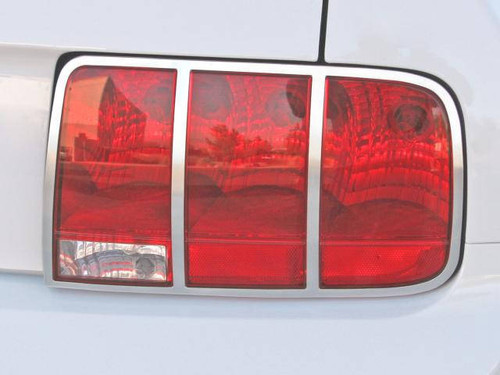 Drake Muscle 5R3Z-13489-B - 2005-09 Tail Light Trim, satin chrome Drake Muscle 5R3Z-13489-B - 2005-09 Tail Light Trim, satin chrome