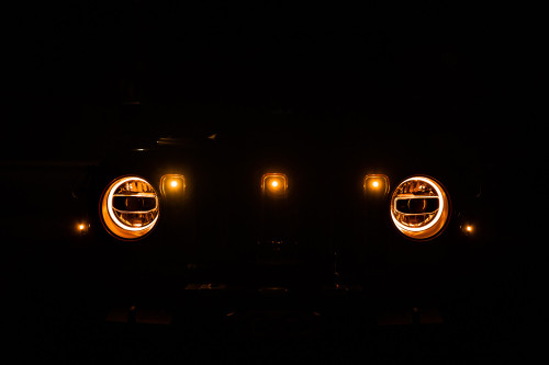 DV8 Offroad GRJL-02 - 2018+ Jeep JL Grill Amber Marker Lights
