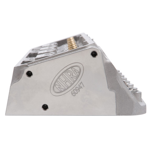 Edelbrock 60947 - Cyl Head SBC Nhra Legal 64cc Angled Plug Bare Single