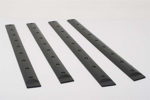 EGR 991574 - Double Cab Front 41.5in Rear 28in Bolt-On Look Body Side Moldings ()